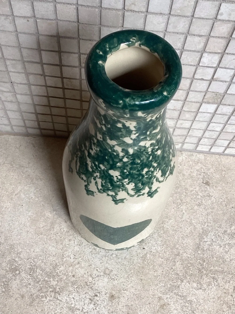 Farmhouse Ceramic Heart Vase in Cream and Forest Green Vintage